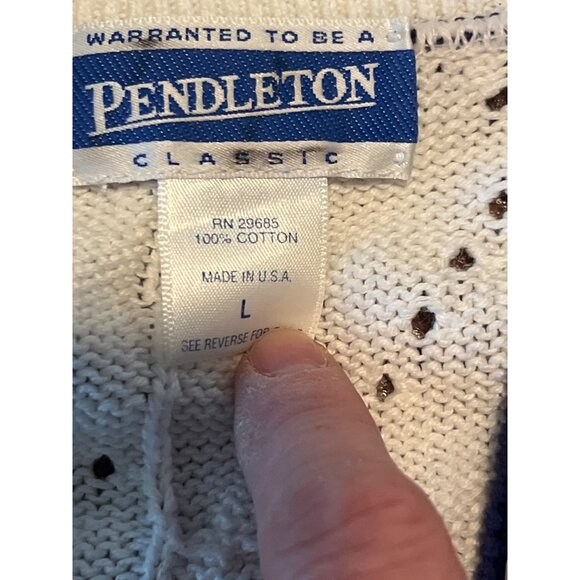 Vintage 1990’s Pendleton white cable knit varsity stripe sweater vest in size L - Picture 2 of 5